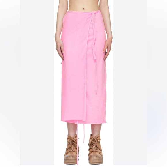 Ottolinger new with tags pink wrap skirt. Size large - Picture 9 of 10